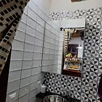La Bodega.