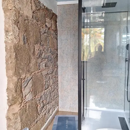 La Bodega. 度假居